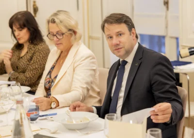 Aurélie Rousseau, Isabelle Assih et Loïg Chesnais-Girard n’ont pas dit leur dernier mot. Suspense !