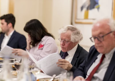 Antoine Chauvin, Aurélie Rousseau, Pascal Ory et Hubert Coudurier ont rouvert leur dossier d’articles. Sur la balance, chaque mot compte !