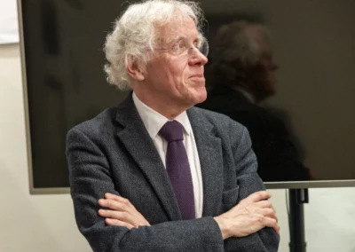 C’est le cas de le dire : Pascal Ory n’en perd pas une miette ! Faut-il rappeler que notre académicien est aussi un critique gastronomique particulièrement réputé ?